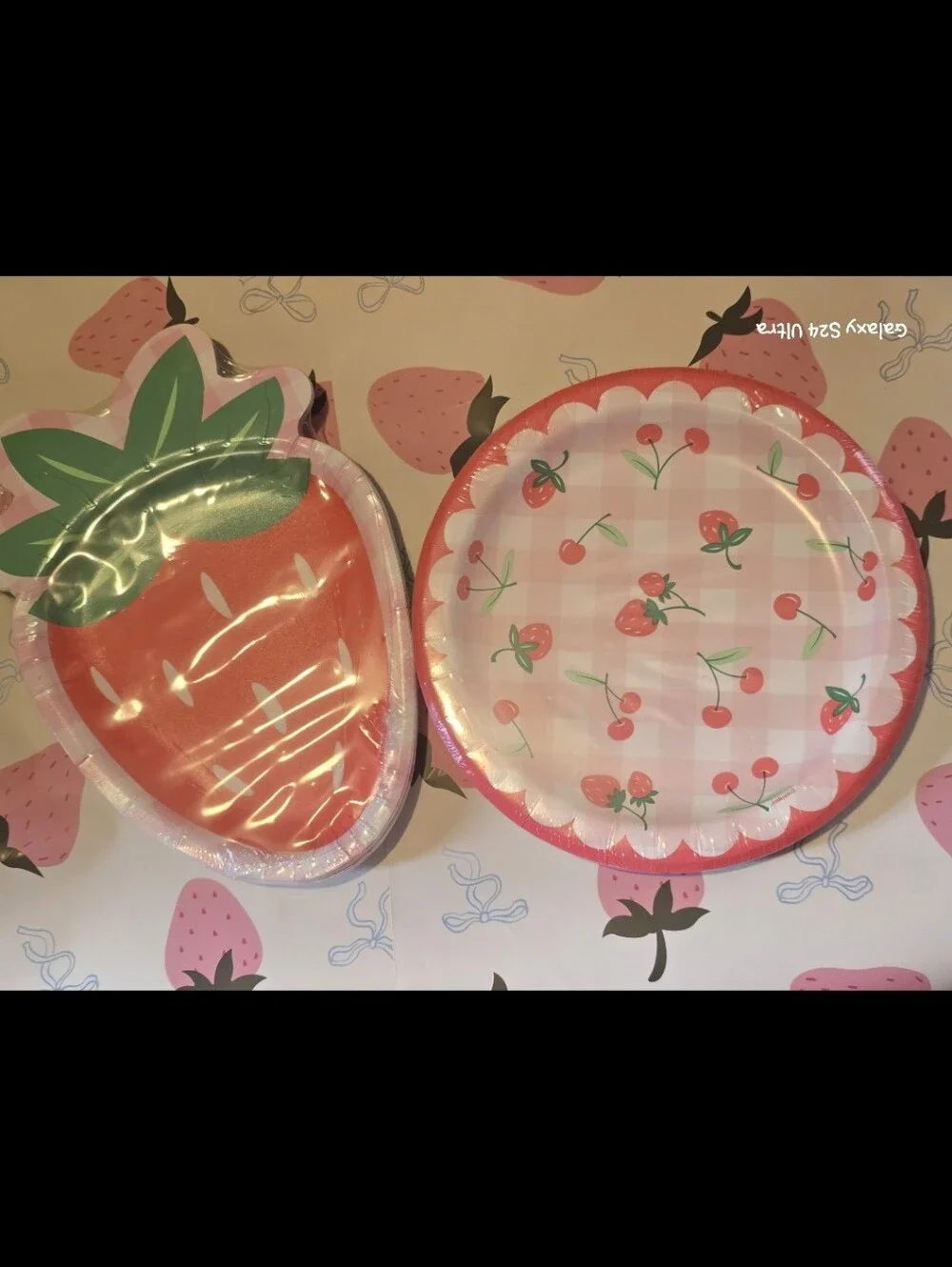 Strawberry & Cherry Decor Paper Plate 2 Pk Set.(16ct Total) NEW